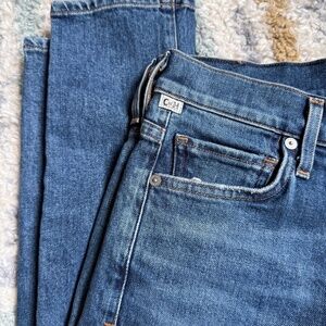 Olivia Exposed Fly High-Rise Slim Ankle Jeans